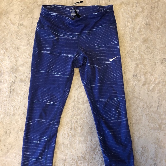 Women’s Nike Dri Fit 3/4 leggings - Picture 1 of 5